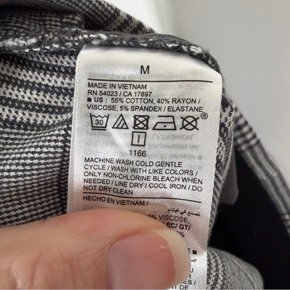 Old Navy High Waisted Plaid Pull On Wide Leg Pixie Pants Medium - Picture 6 of 6